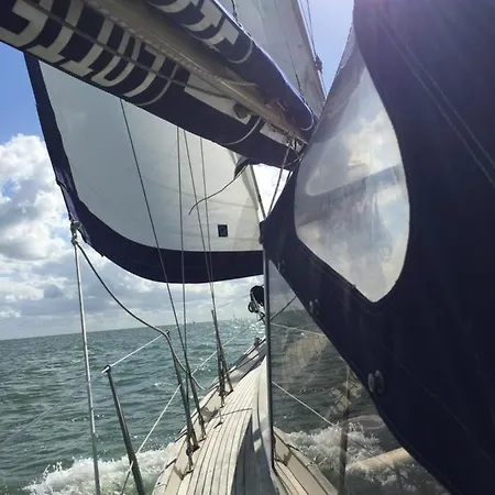 Botel Zeiljacht Lotte